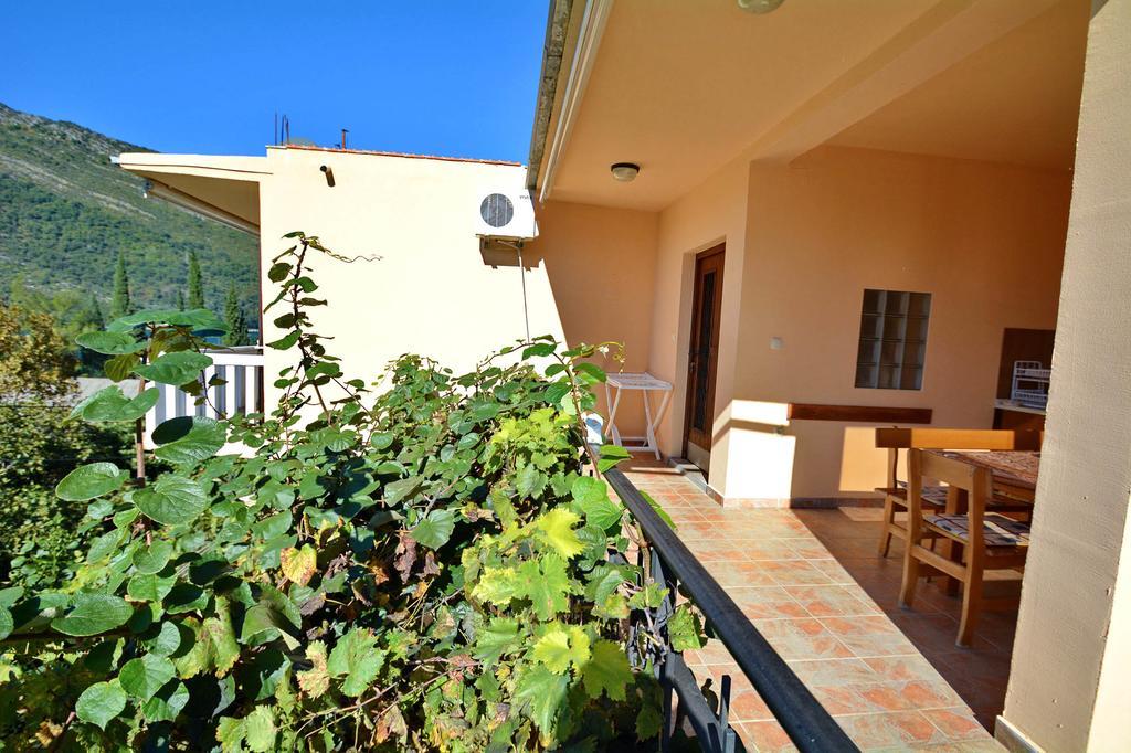 Apartment Rita 티바트 외부 사진