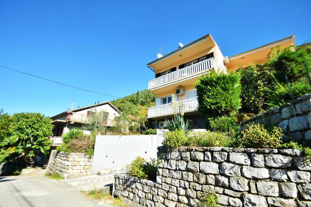 Apartment Rita 티바트 객실 사진